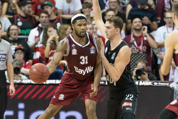 强势的防守 强势的防守