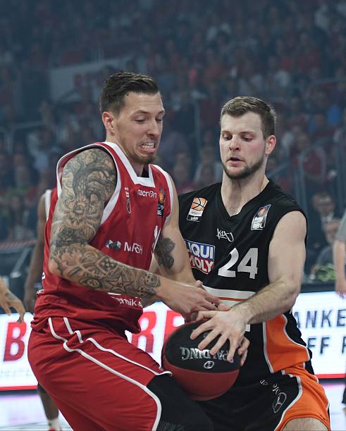 让它在搜索 让它在搜索